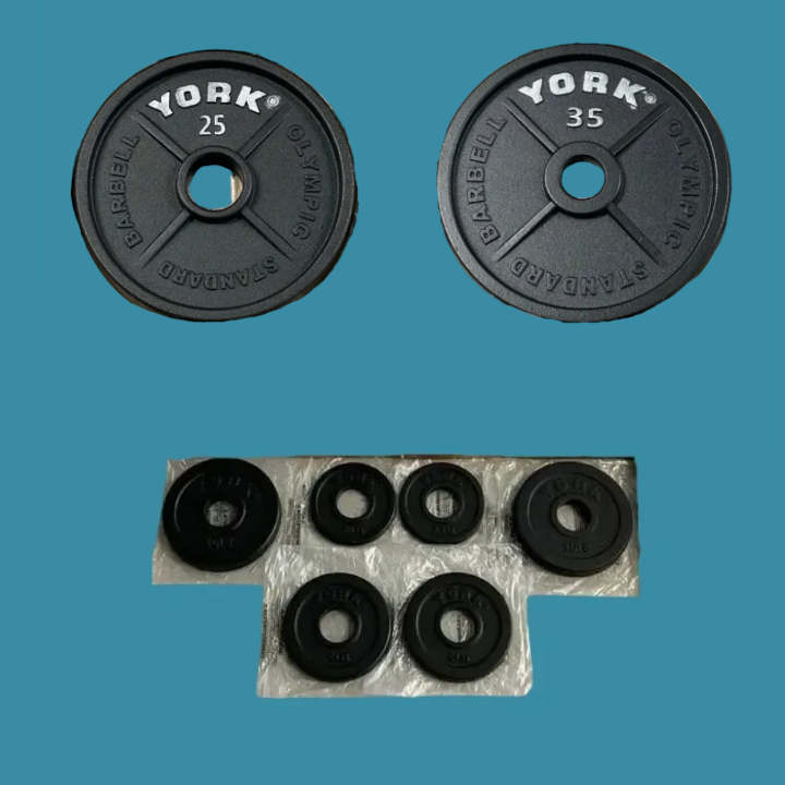 Ensemble de plaques en métal de marque York totalisant 155 livres neuves (2 x 2.5-5-10-25-35 livres)