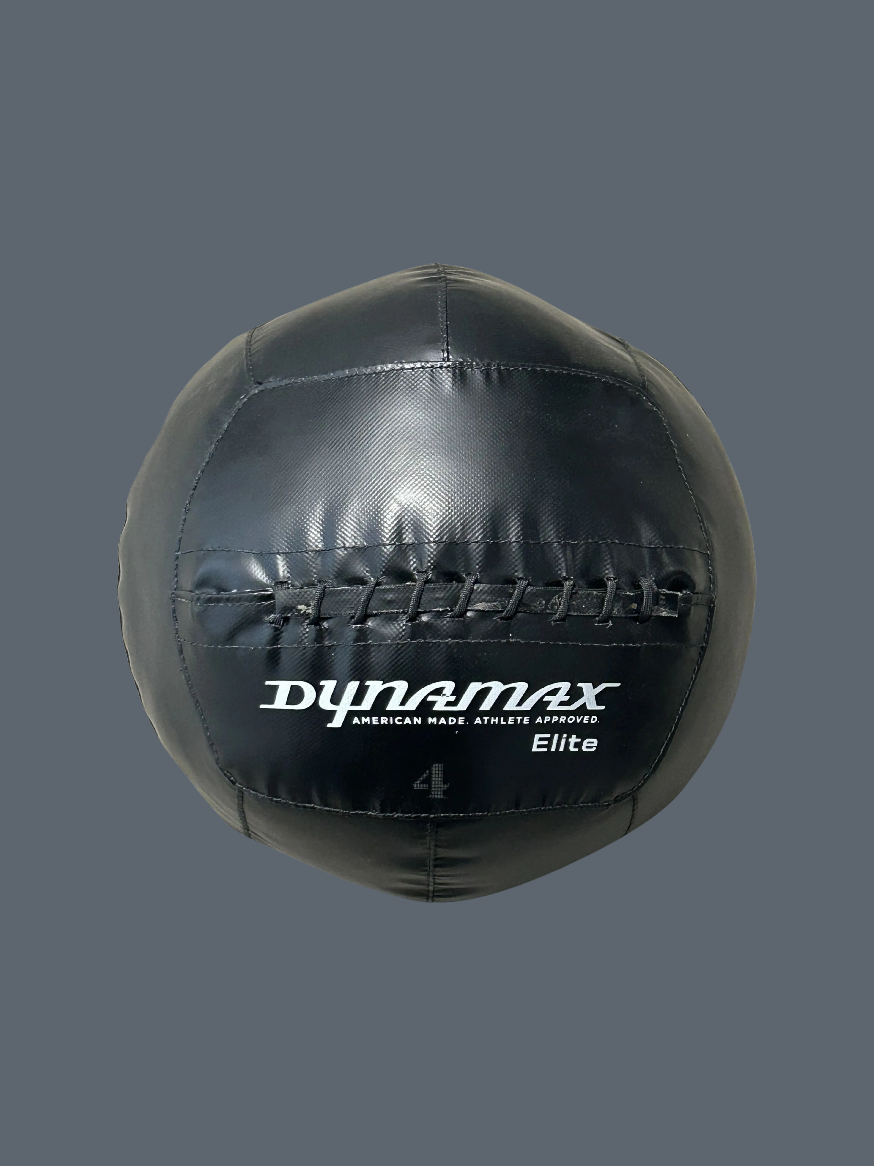 Wall ball Dynamax de 4 livres comme neuf